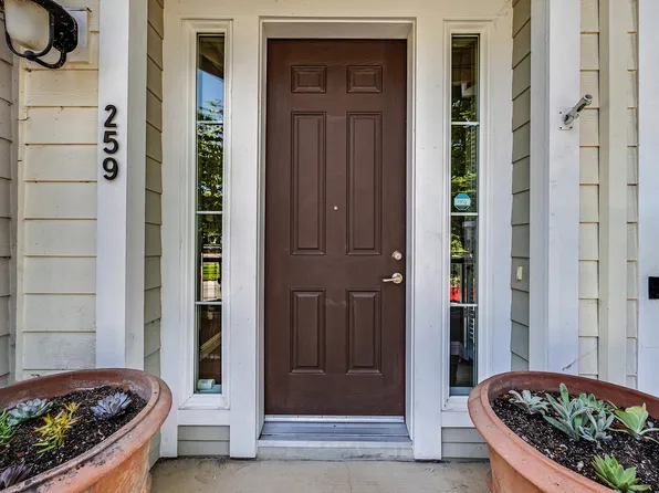 259 Birch Creek Dr, Pleasanton, CA 94566