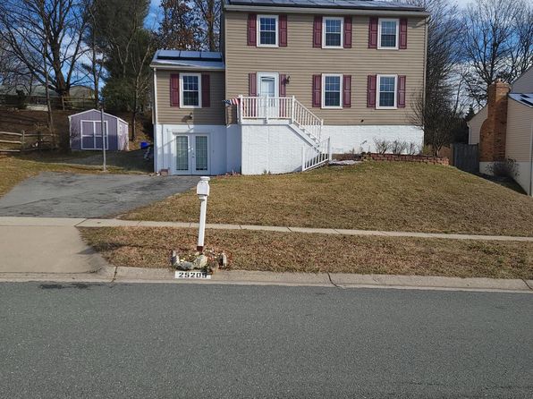 25205 Chimney House Ct