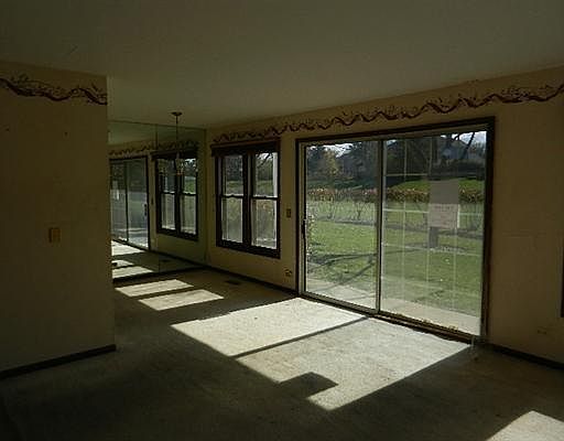 3rd image of 1715 Vermont Dr #21-7
