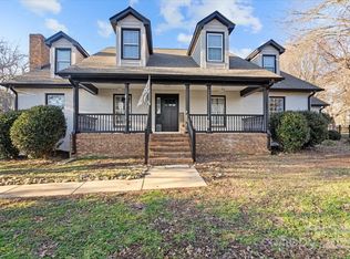 8478 Rocky River Rd, Harrisburg, NC 28075