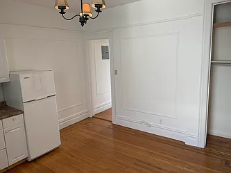 Rented by Leslie J. Garfield