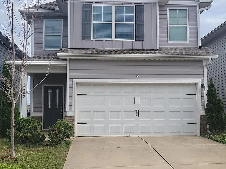 7203 Chatfield Way NW — Photo 1