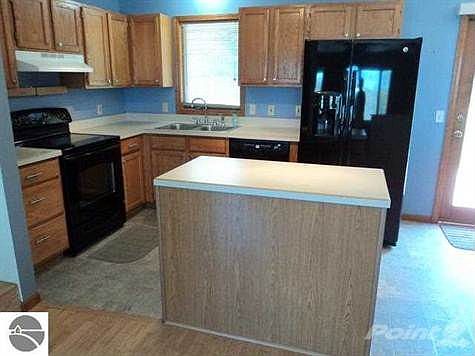 5th image of 4912 Cedar Knoll Dr
