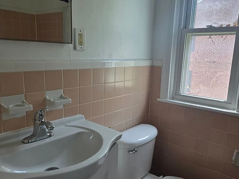 403 Greenhill Ave — Photo 7