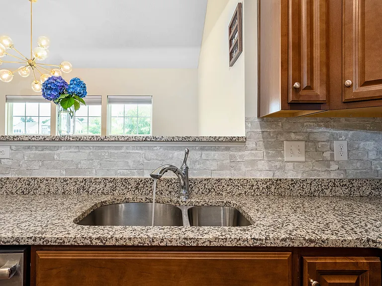 111 Pinevalley Dr — Photo 18