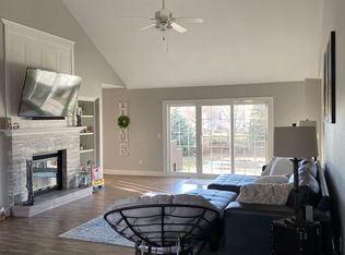 1330 Running Brook Dr, Perrysburg, OH 43551