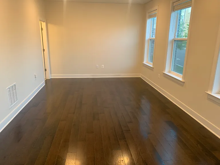 143 Rubens Dr — Photo 4