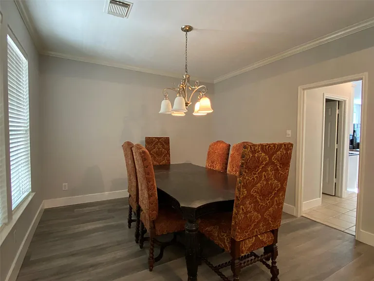 7 W Cottage Green St — Photo 9
