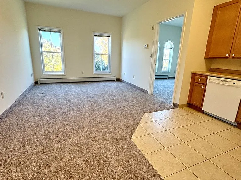 388 Shelburne Road — Photo 9