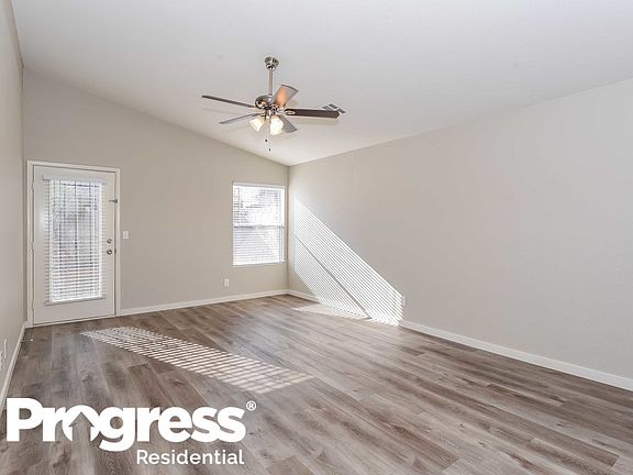 3rd image of 8405 Aspenbrook Ave