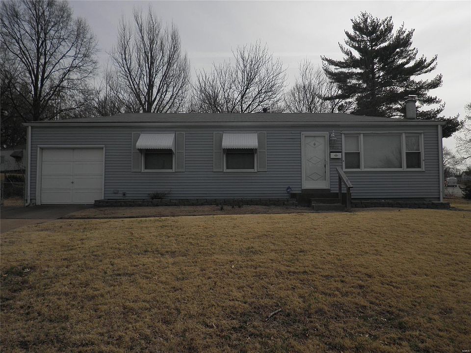 1st image of 9800 Kelvin Dr