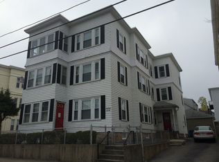 70 Easton St, Lawrence, MA 01843