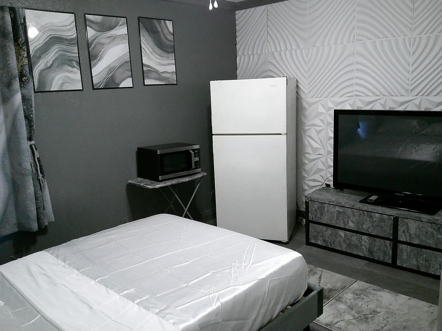 5 bed, 1248 sqft, $700 — Photo 2