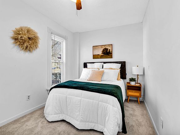 Bedroom #2, cozy and carpeted