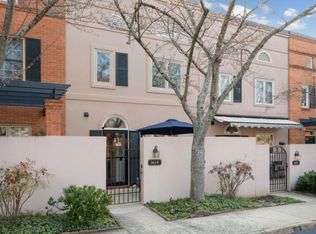 1614 Garden Ct, Charlottesville, VA