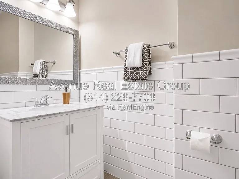 2329 Hickory St — Photo 20