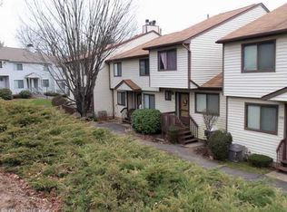 524 Cypress Rd, Newington, CT 06111