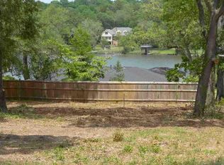 3900 Menendez Dr, Pensacola, FL 32503