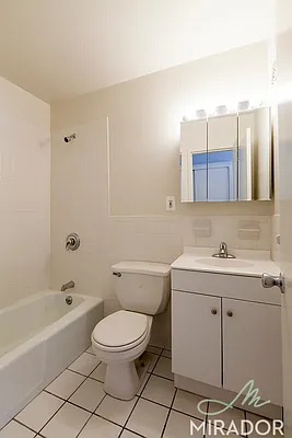 Rented by Mirador Real Estate | media 21