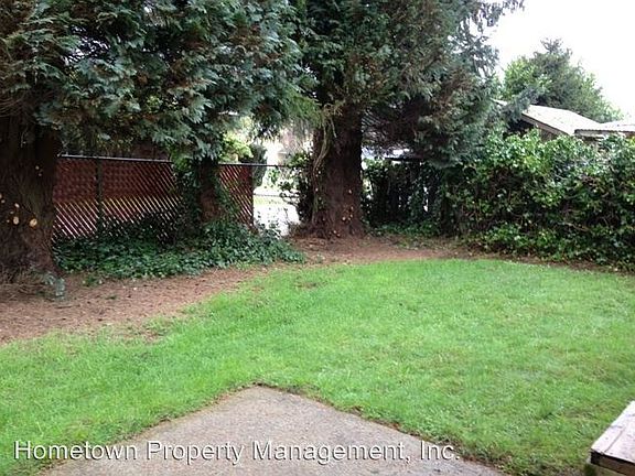 4th image of 4507 19th Ave SE