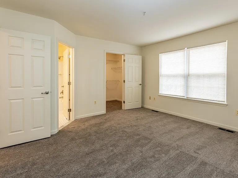 Carlson Woods Townhomes — Photo 7