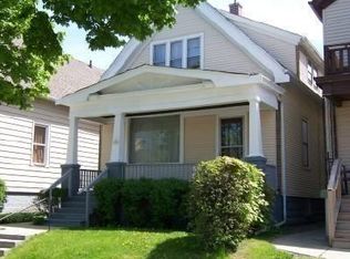 1009 W Maple St, Milwaukee, WI 53204