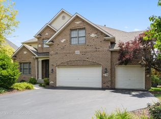 2520 Spartina Rd, Naperville, IL 60564