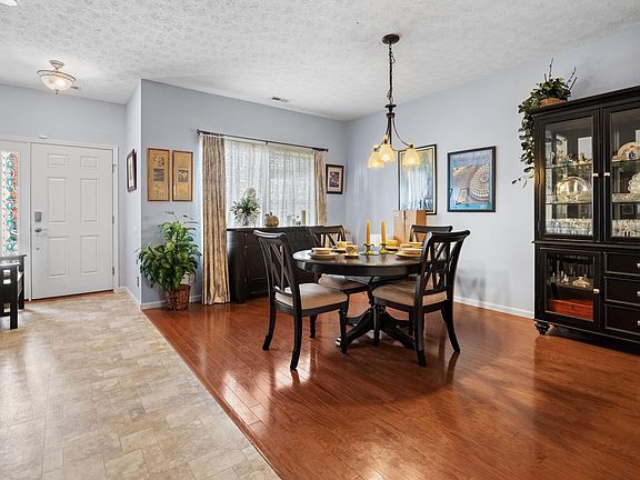 4th image of 5423 Wilmington Cir