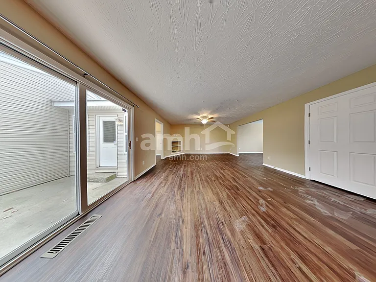 8888 Woolstone Ct — Photo 6