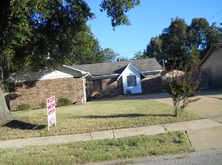 913 Balfour Rd, West Memphis, AR 72301