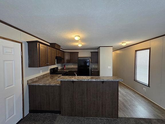 4th image of 314 N Green Meadow St SE #314N