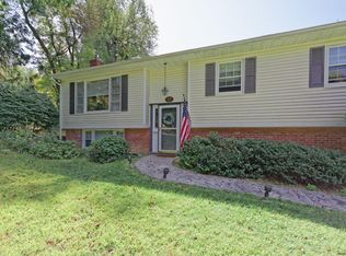 1698 Julianne Dr, Castleton, NY 12033