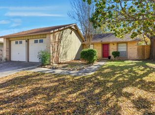 5938 Oak Run St, San Antonio, TX 78247