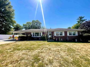 930 W Columbia St, Oakland City, IN 47660