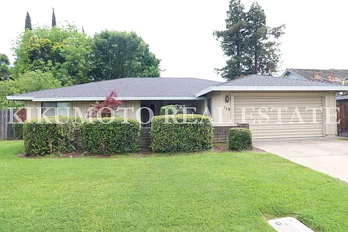 119 Parkshore Cir Photo 1