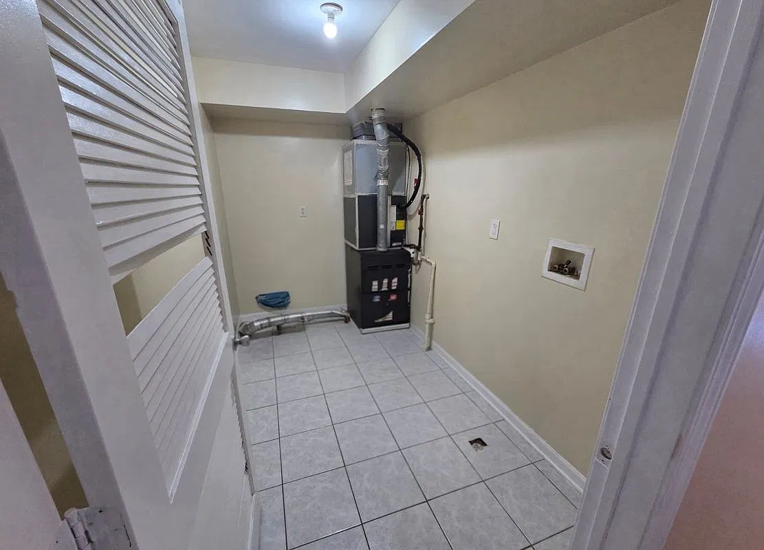3 bed, 2.0 bath, 1500 sqft, $2,700 — Photo 4
