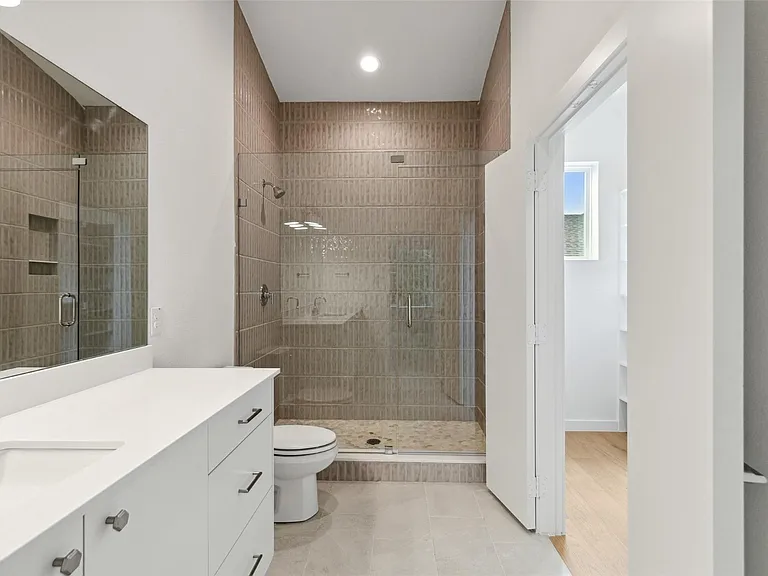 6144 Oram St #5 — Photo 24