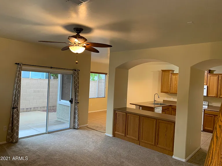 3040 W Cavalry Dr — Photo 6