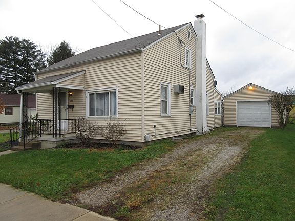 4th image of 162 Grant St
