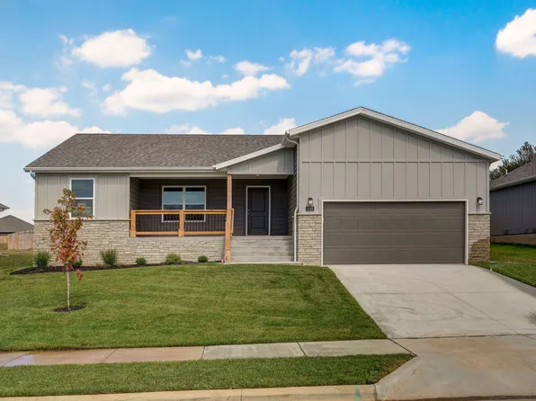 1535 E Macon Street, Republic, MO 65738