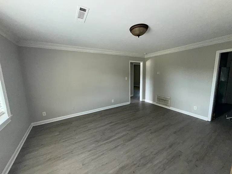 373 Stone Mountain St #A3 — Photo 2
