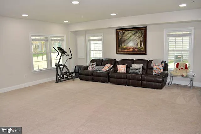 847 Stonecliffe Rd — Photo 12