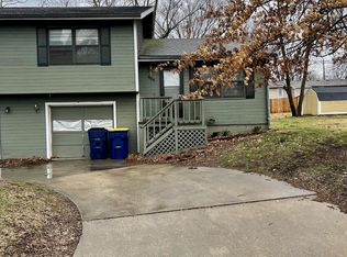 909 Fir St, Eudora, KS 66025