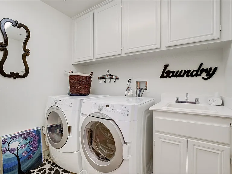 Laundry Room Upstairs
