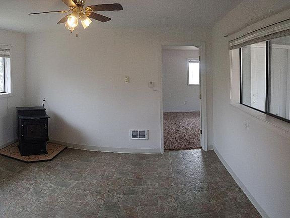 4th image of 11362 NW King Ave