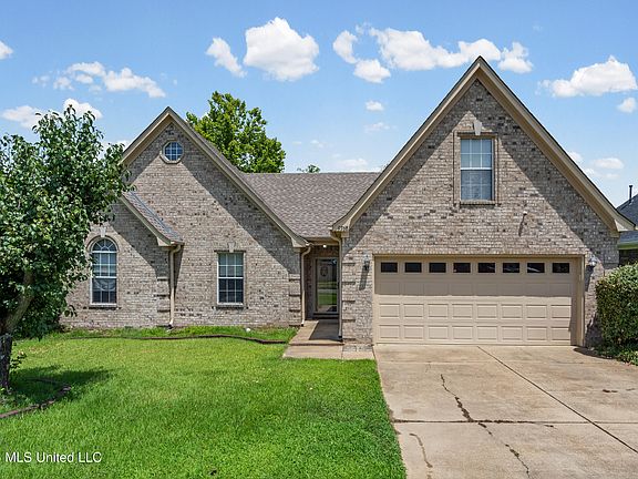 2nd image of 9768 Crape Myrtle Dr W