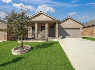 9449 Blaine Dr, Fort Worth, TX 76177