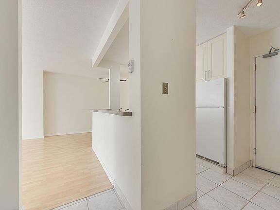 3rd image of 9835 113th St NW #507