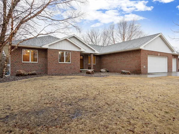 1005 26th St SW, Austin, MN 55912