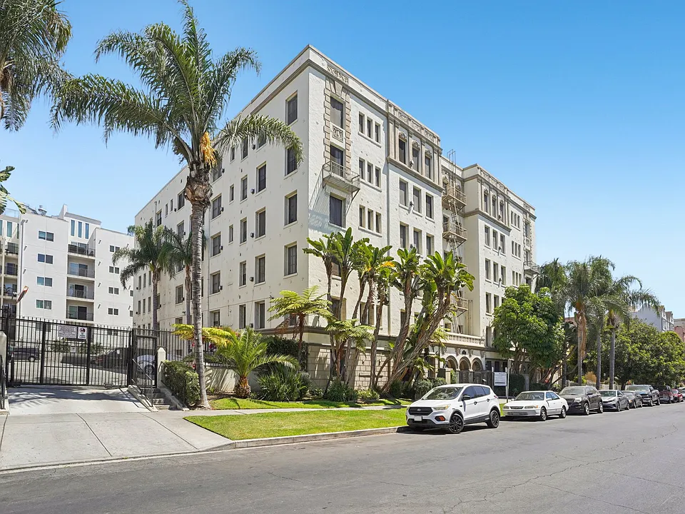 Wendover Apartments